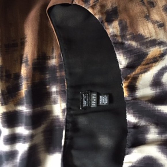 ESPRIT COLLECTION BLOUSE.  SIZE S.  COLOR: BROW, BLACK & BEIGE - Picture 3 of 3